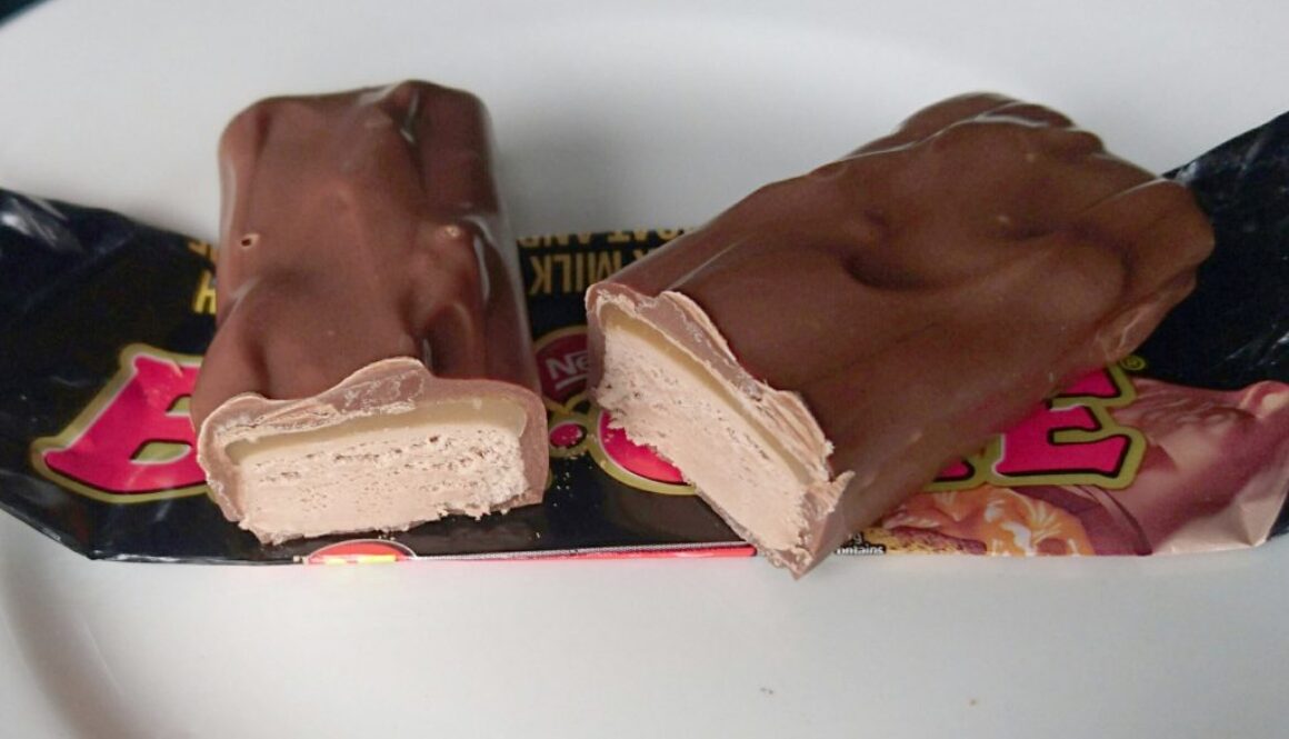 Bar_One_chocolate_bar